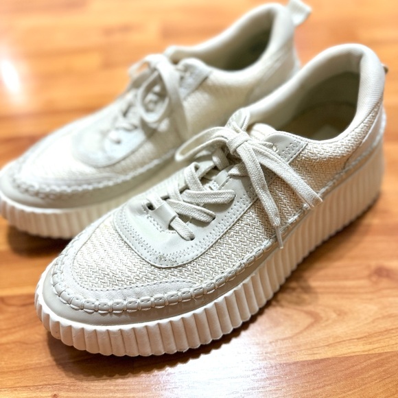 Dolce Vita Women’s Dolen Platform Lace Up Sneakers Size 10M - Picture 3 of 10